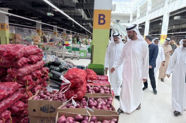 Abundance of goods, decline in prices: Minister of Econom…