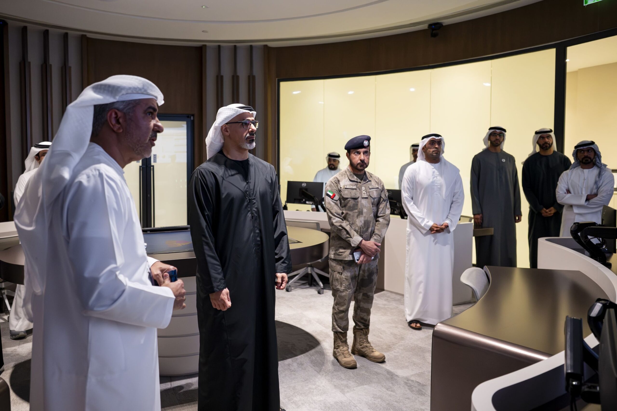 Sheikh Khaled reviews emergency readiness, response ecosy…