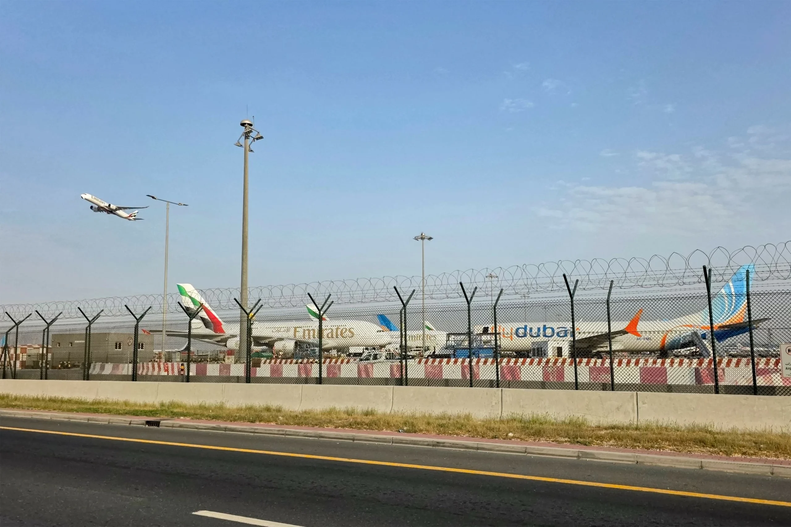 More than 1.4 million passengers served through UAE airpo…