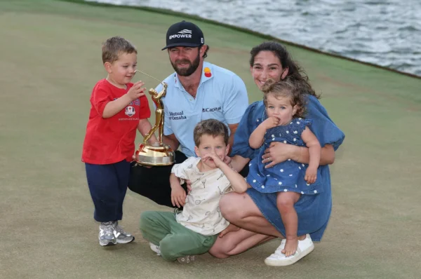 Young clinches Players C’ship title; Green triumphs at Australian Open