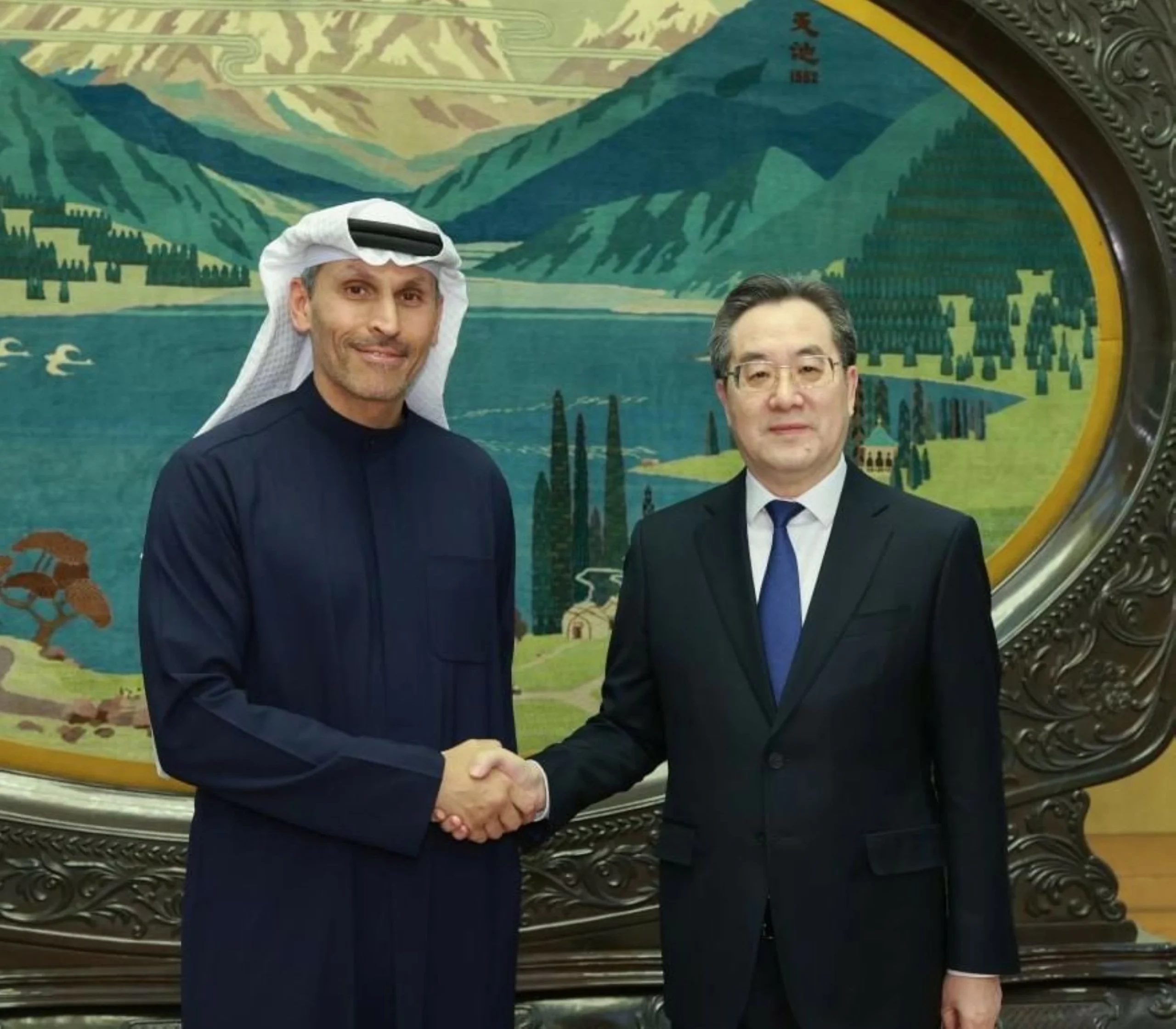 UAE President sends a letter to Chinese leader, delivered…