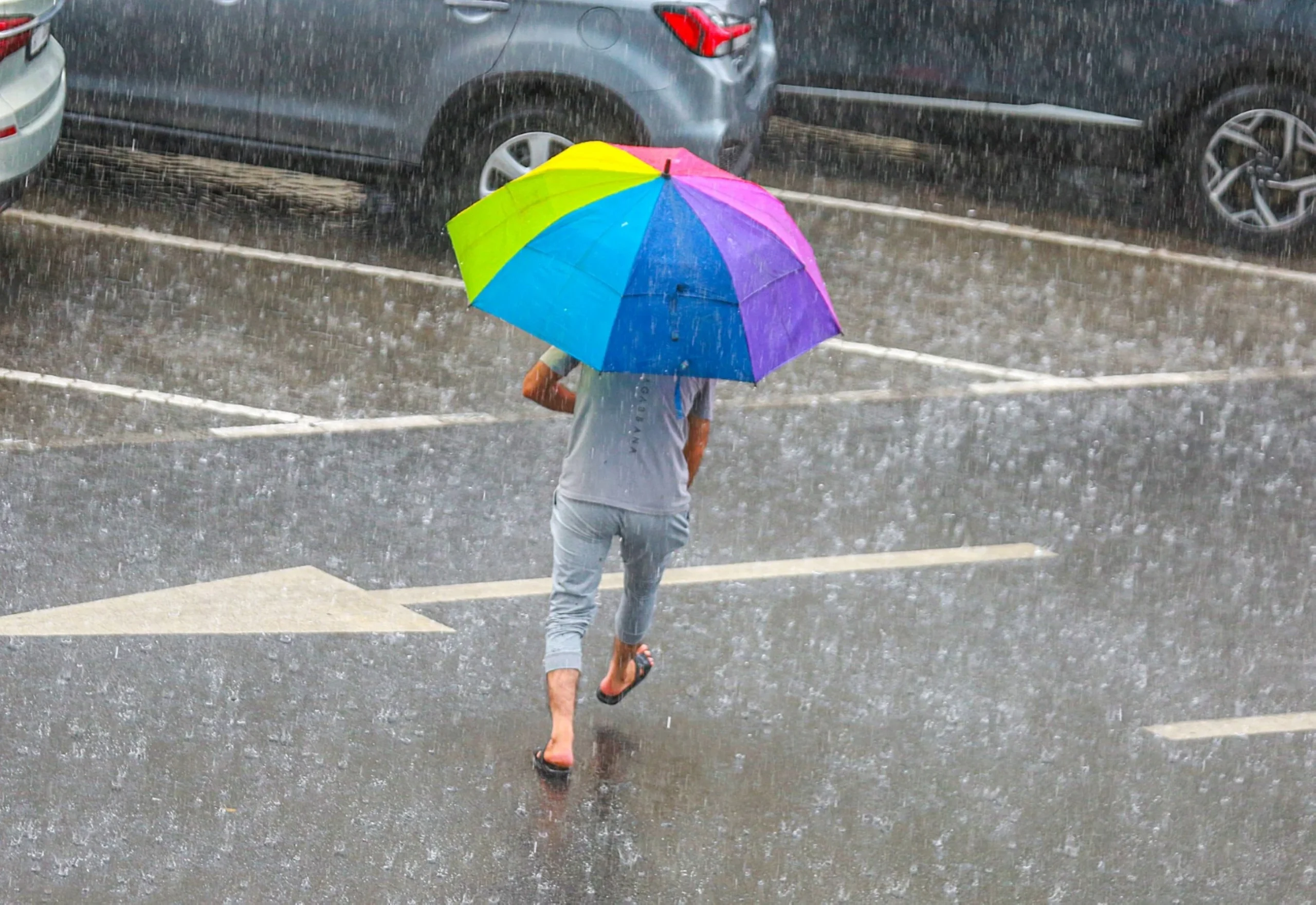 Worker safety top priority amid weather fluctuations, says ministry