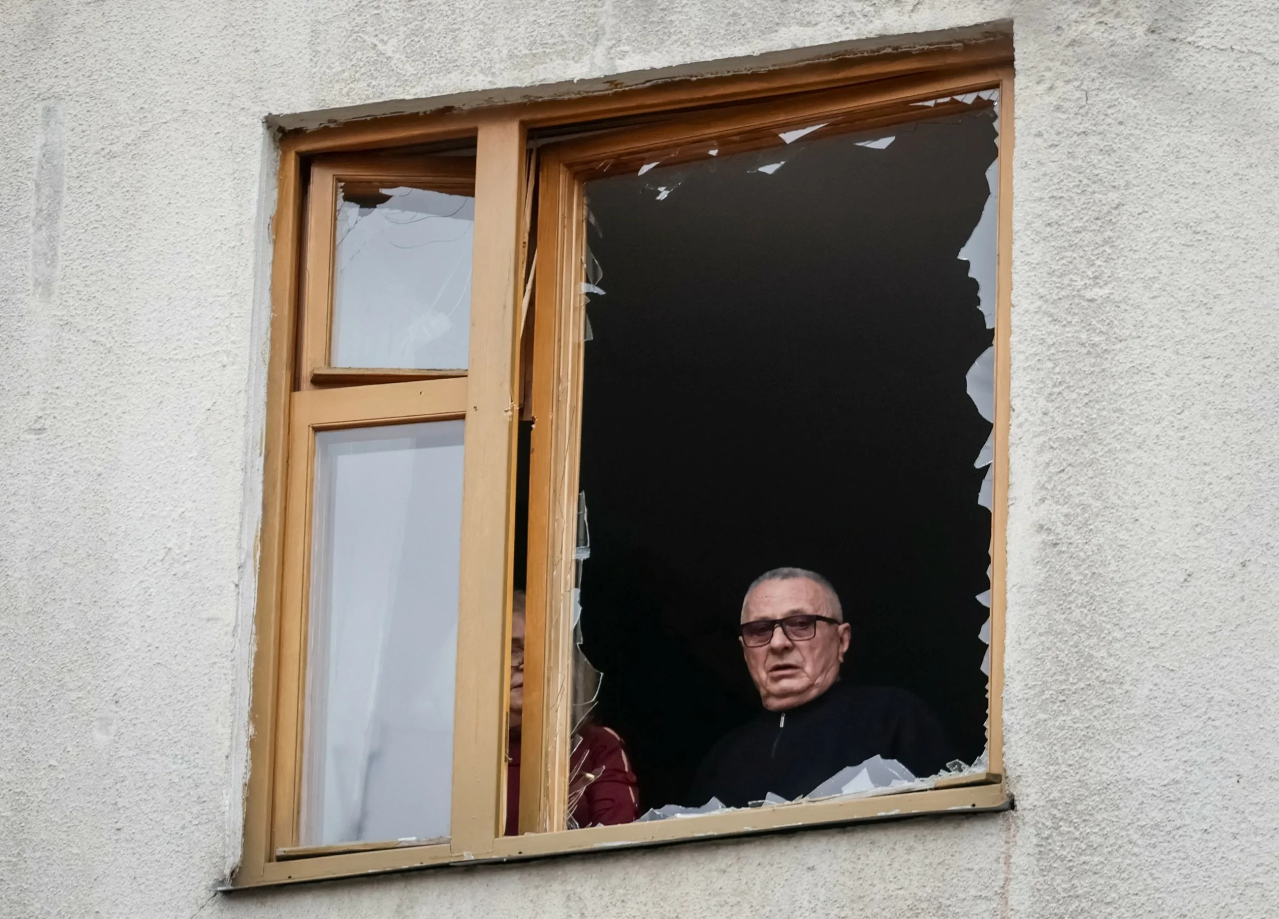 Ukraine faces new Russian offensive as peace talks stall