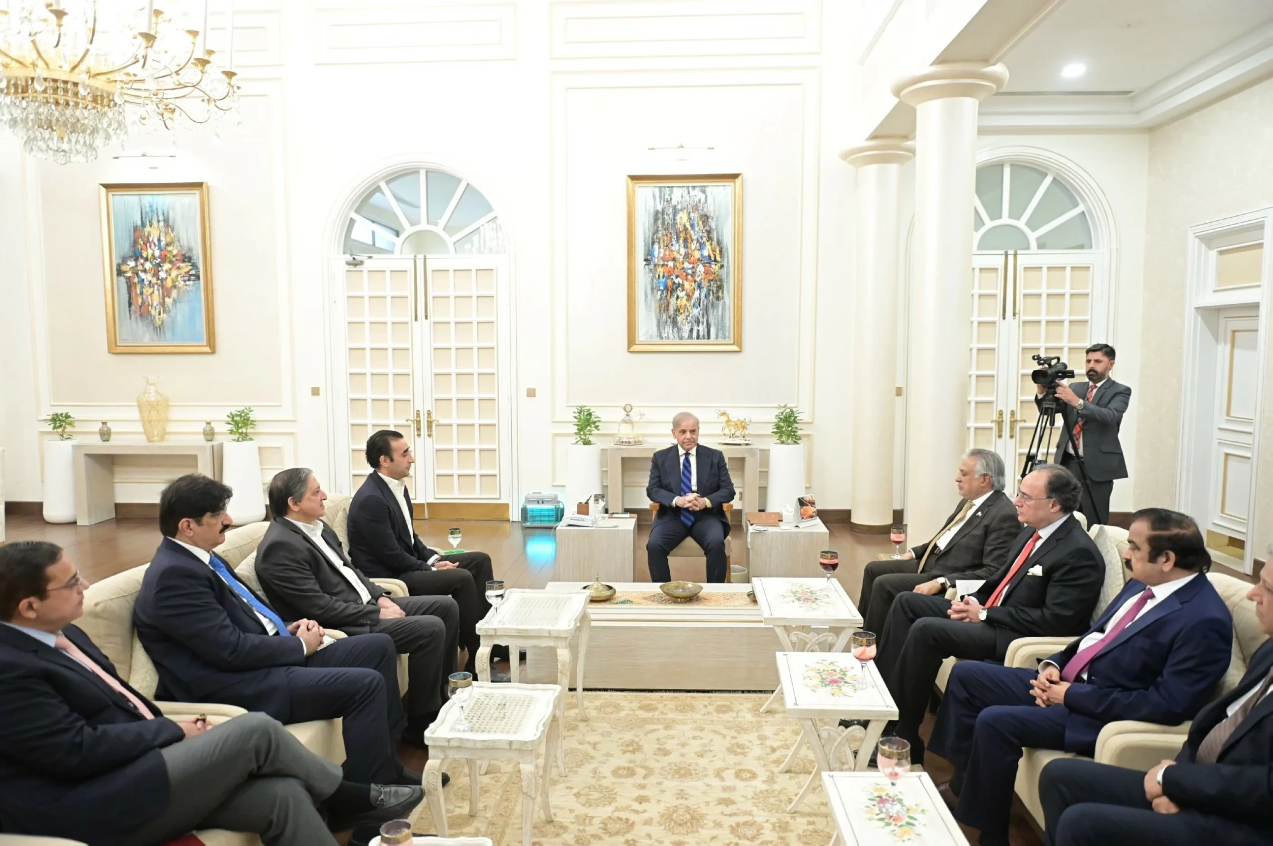 Pakistan emerges as potential peace broker between US, Iran: Report