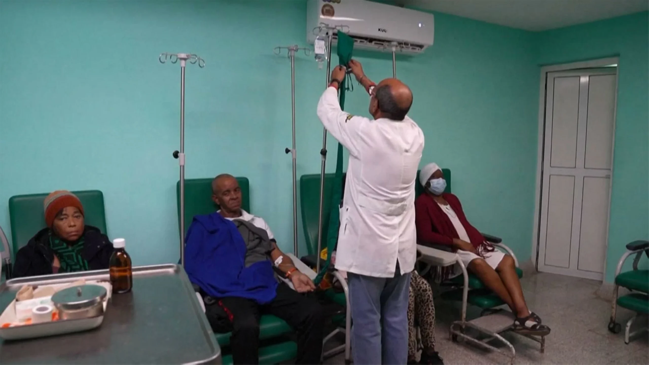 Living through a siege never experienced before