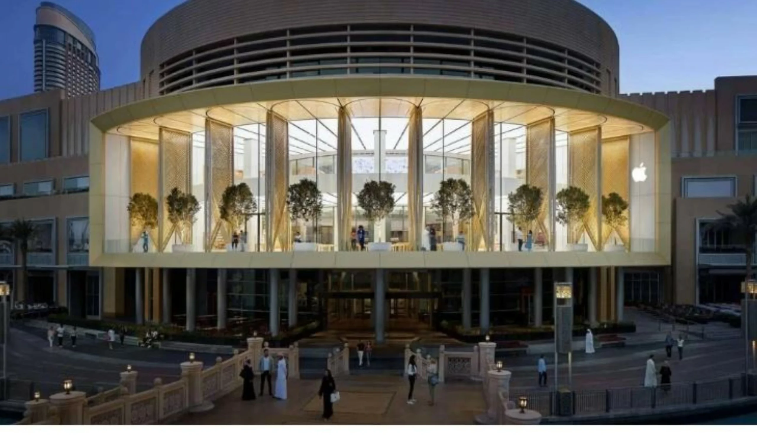 Apple reopens all its retail stores across the UAE