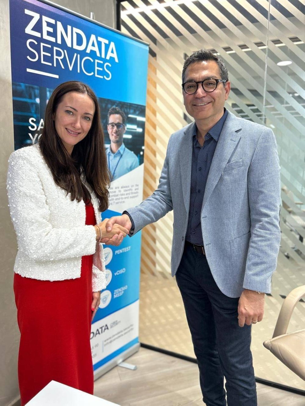 Salam Technology signs $35m business deal with Zendata to protect Gulf Businesses for the next five years