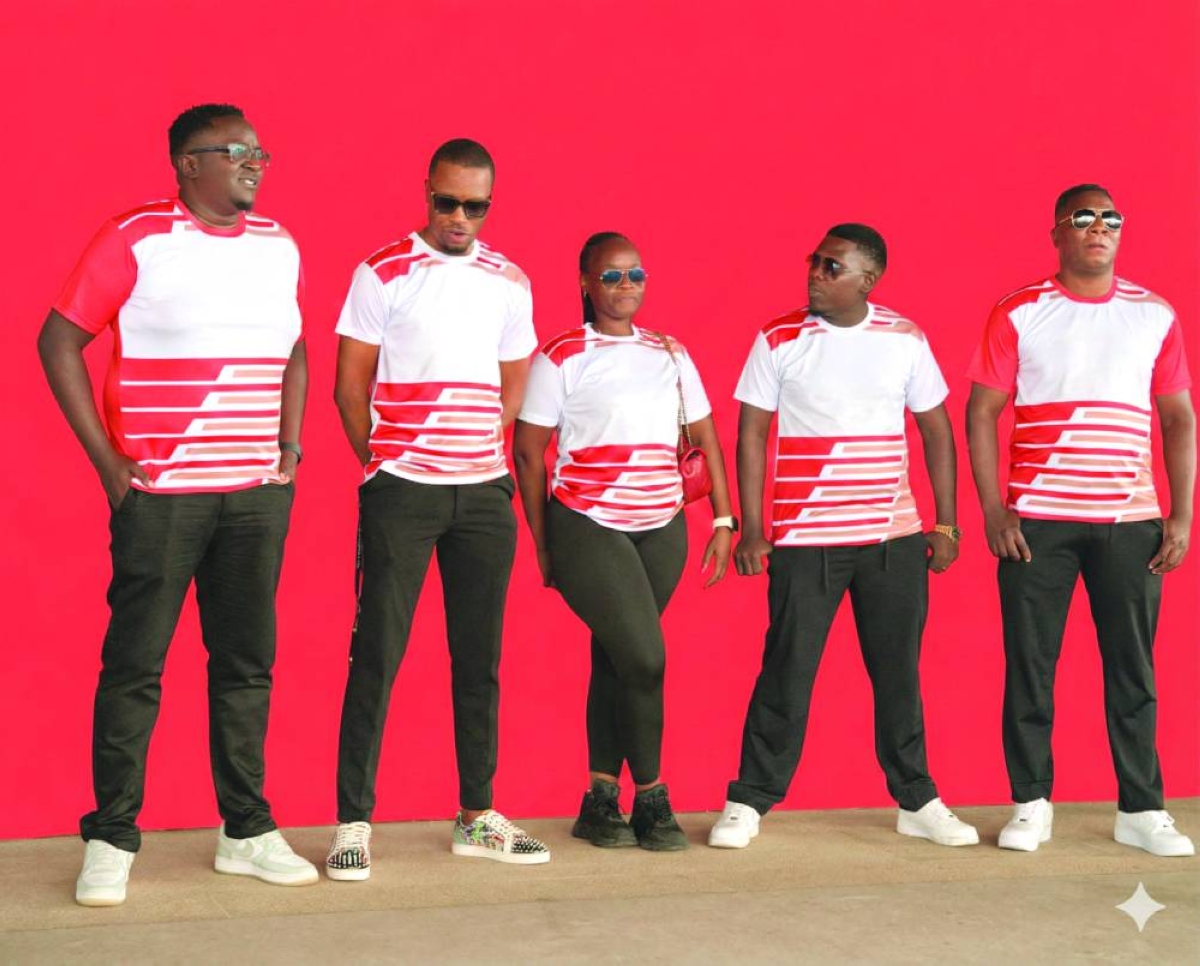 ‘It’s surreal’: Zimbabwe superfans revel in unexpected ride back to India