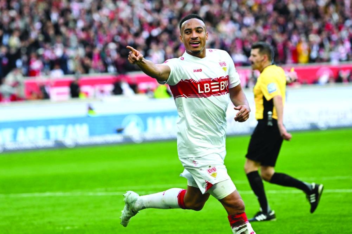 Leweling doubles up as Stuttgart sink sorry Wolfsburg