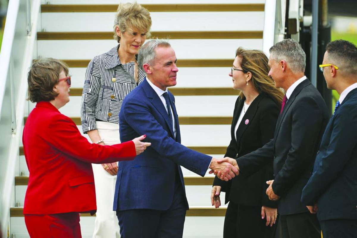 Canadian PM in Australia to talk minerals, defence