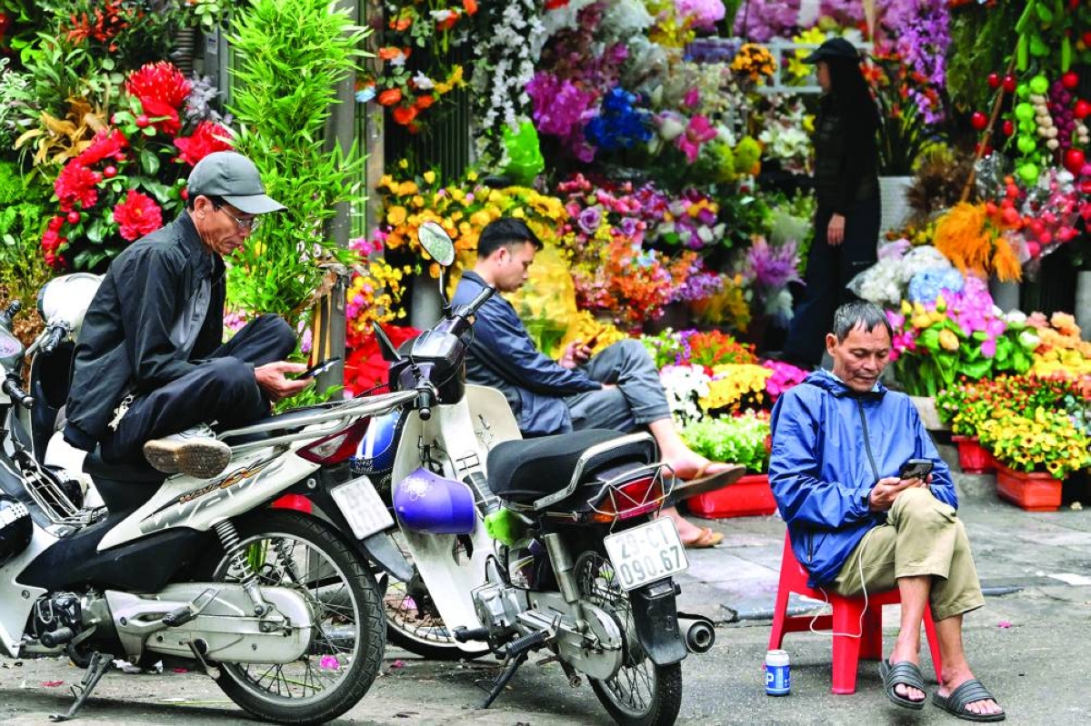 Vietnam is booming, but foreign cash is fleeing from equity market