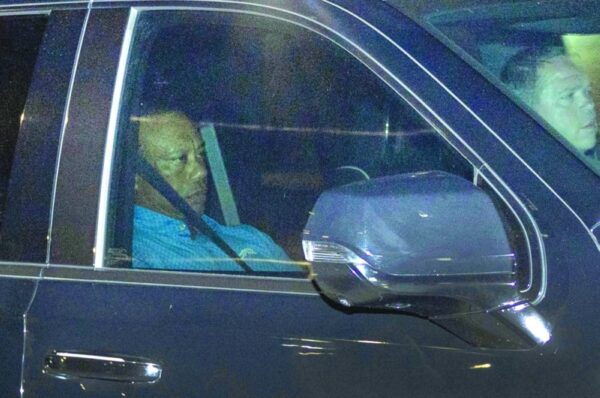 Woods arrested, charged with DUI after Florida crash