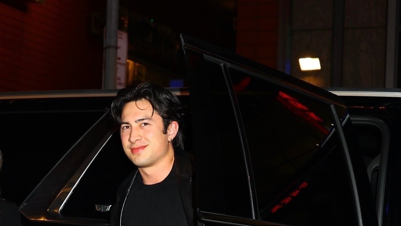 Star Sightings: Hudson Williams Steps Out in New York City, Aubrey Plaza Looks Chic During Paris Fashion Week