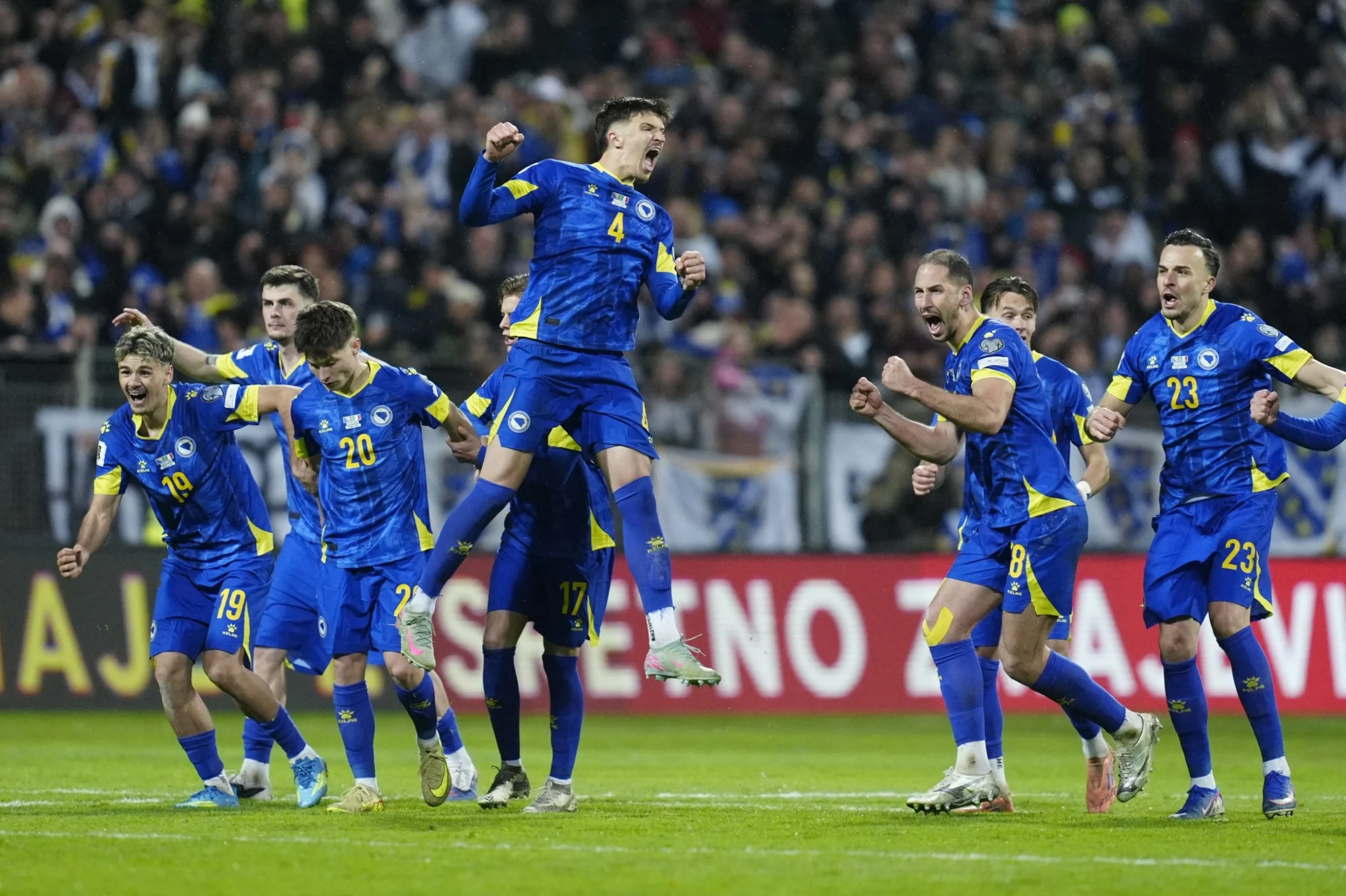 Italy miss third straight World Cup, Bosnia, Turkey and Sweden qualify