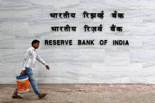 RBI likely to pause repo rate as Iran weighs on growth, inflation