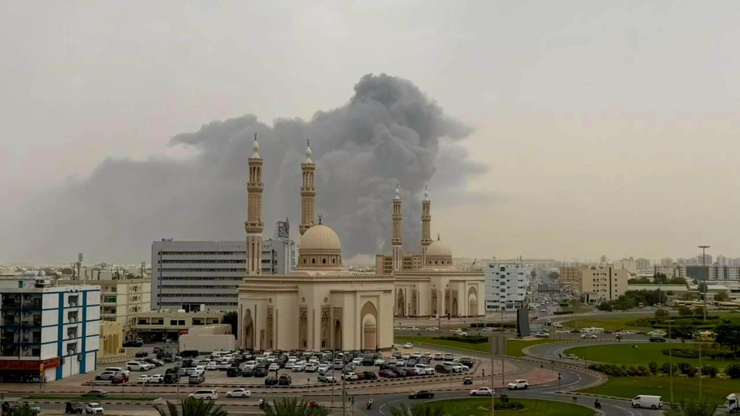 Sharjah Industrial Area 10 fire brought under cont…
