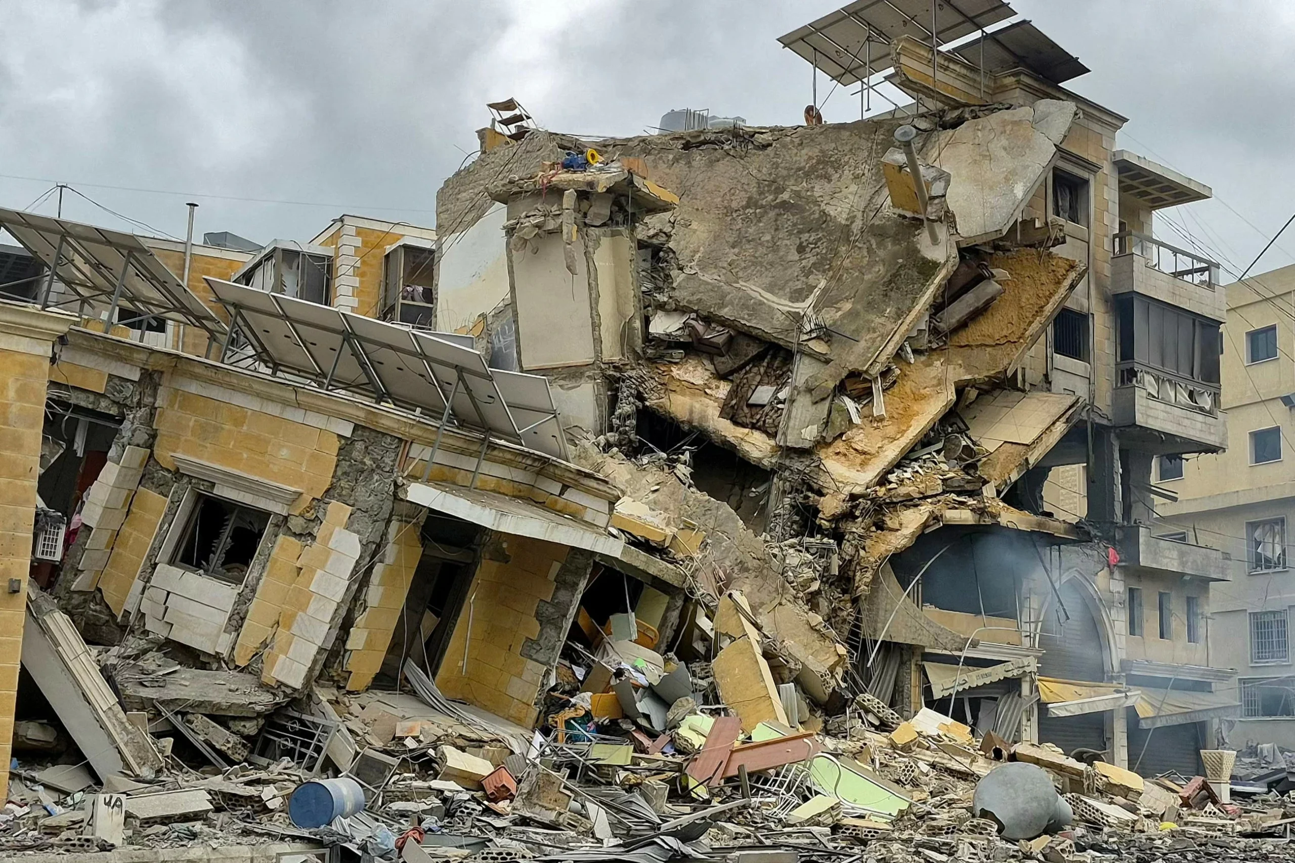 Doctors warn that Israel is targeting Lebanon’s health ca…