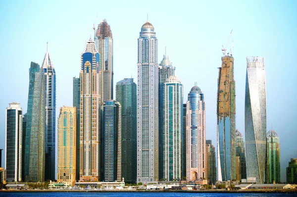 Dubai’s real estate transactions surge 31% to reach Dhs25…