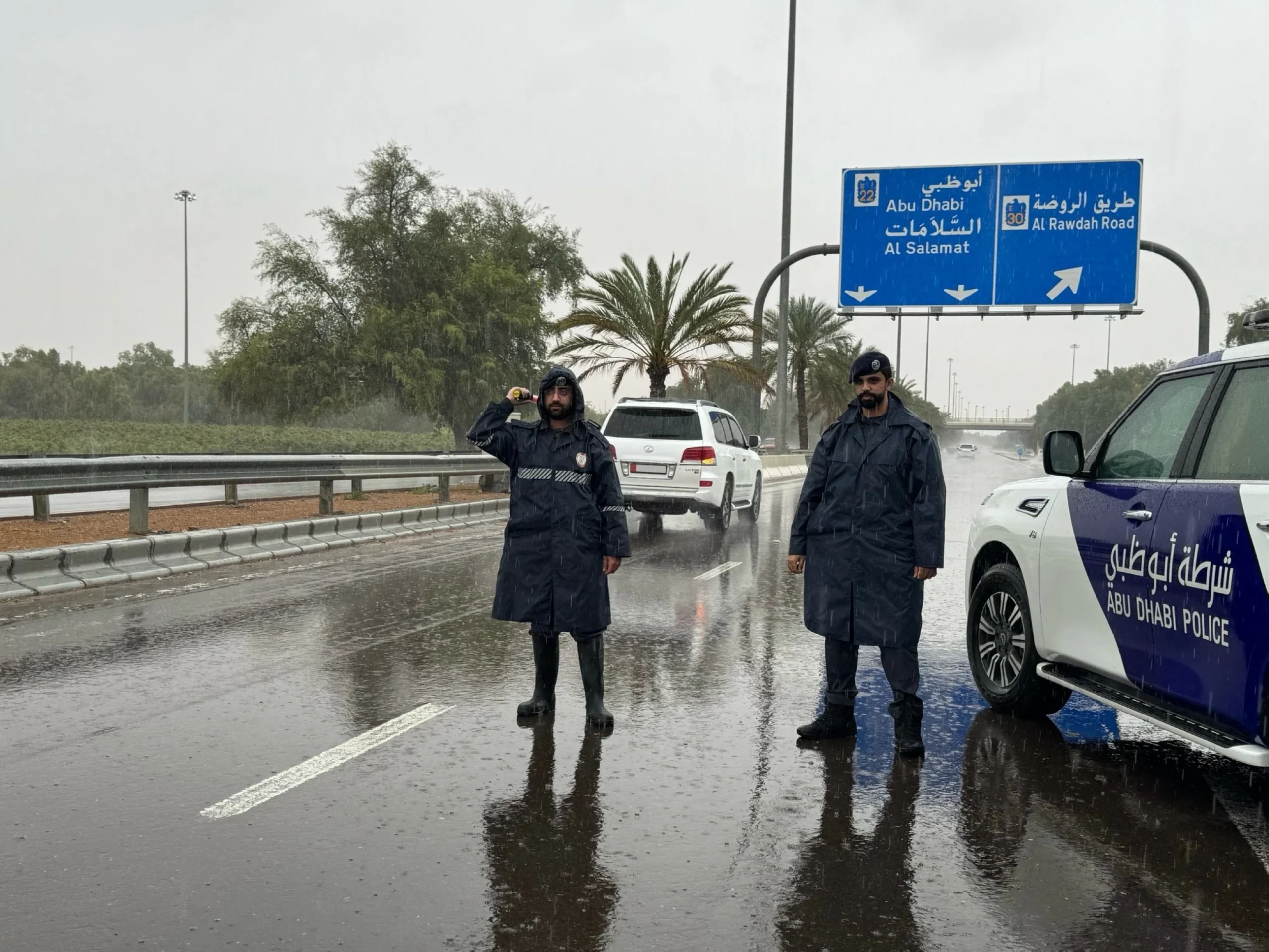Abu Dhabi Police urge motorists to adhere to safe driving…