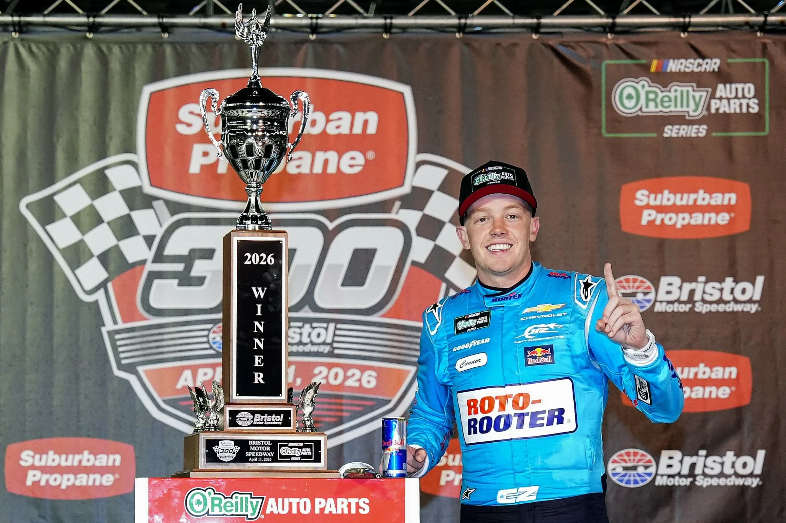 Strategic call elevates Connor Zilisch to win at Thunder Valley