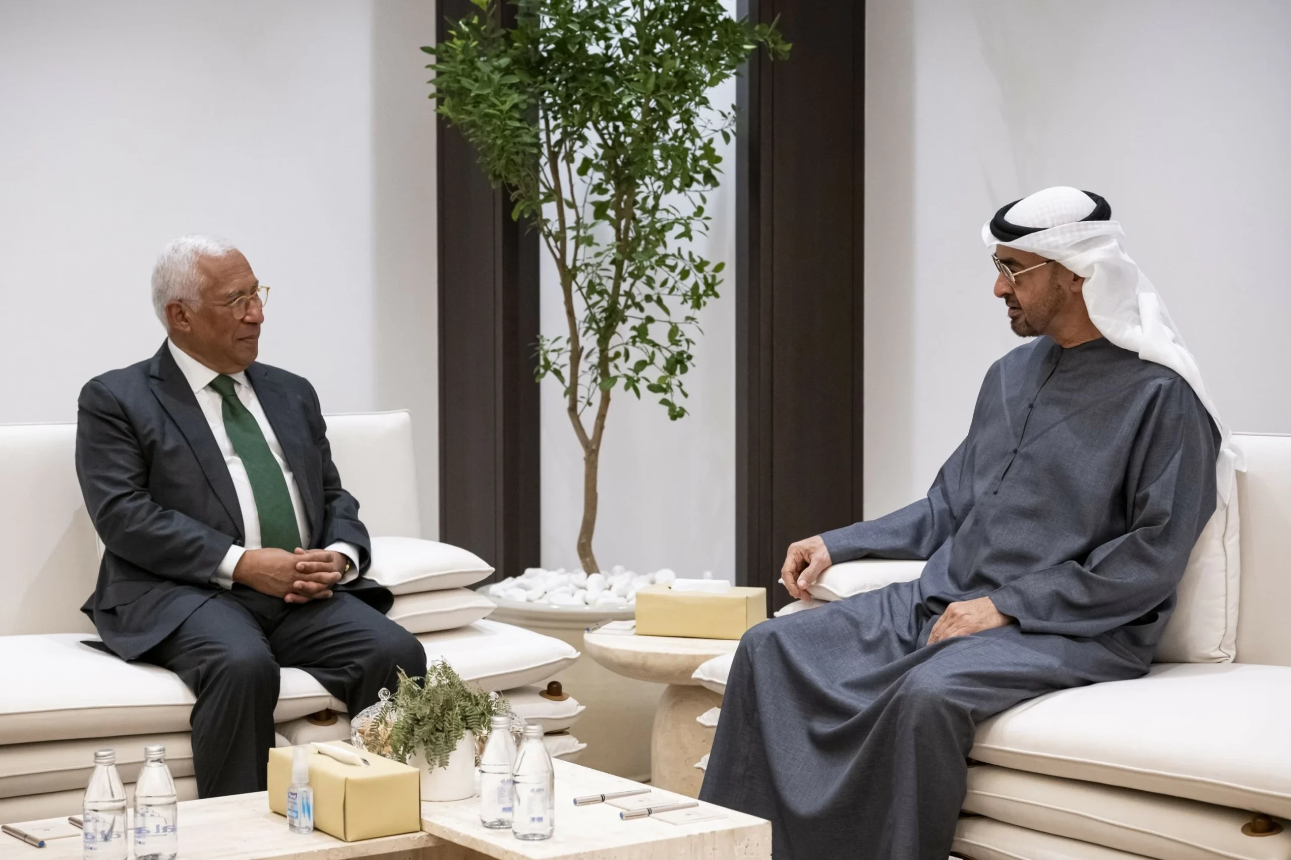 President, European Council leader discuss regional developments