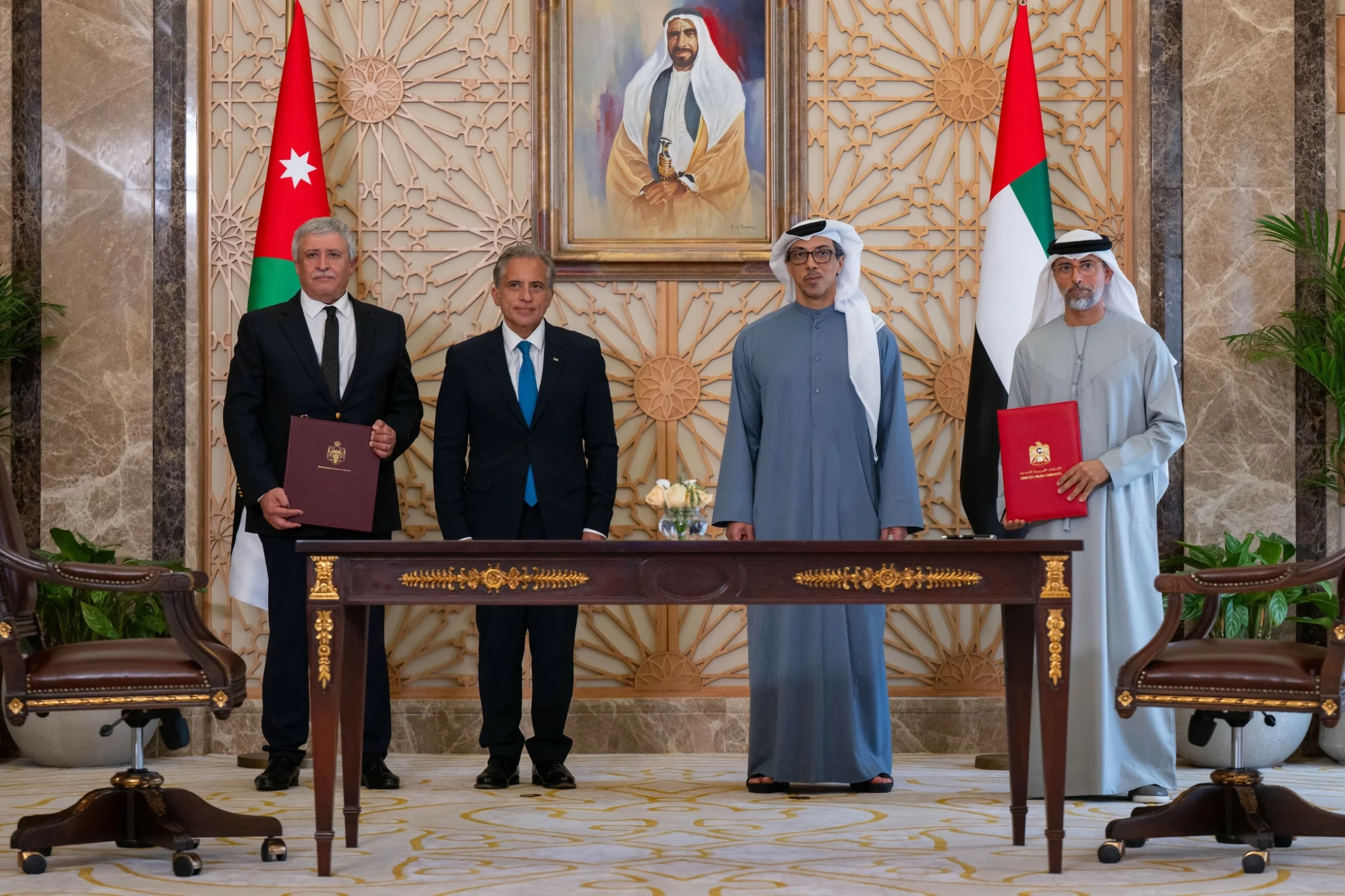 UAE, Jordan tie up to develop railway network in Jordan