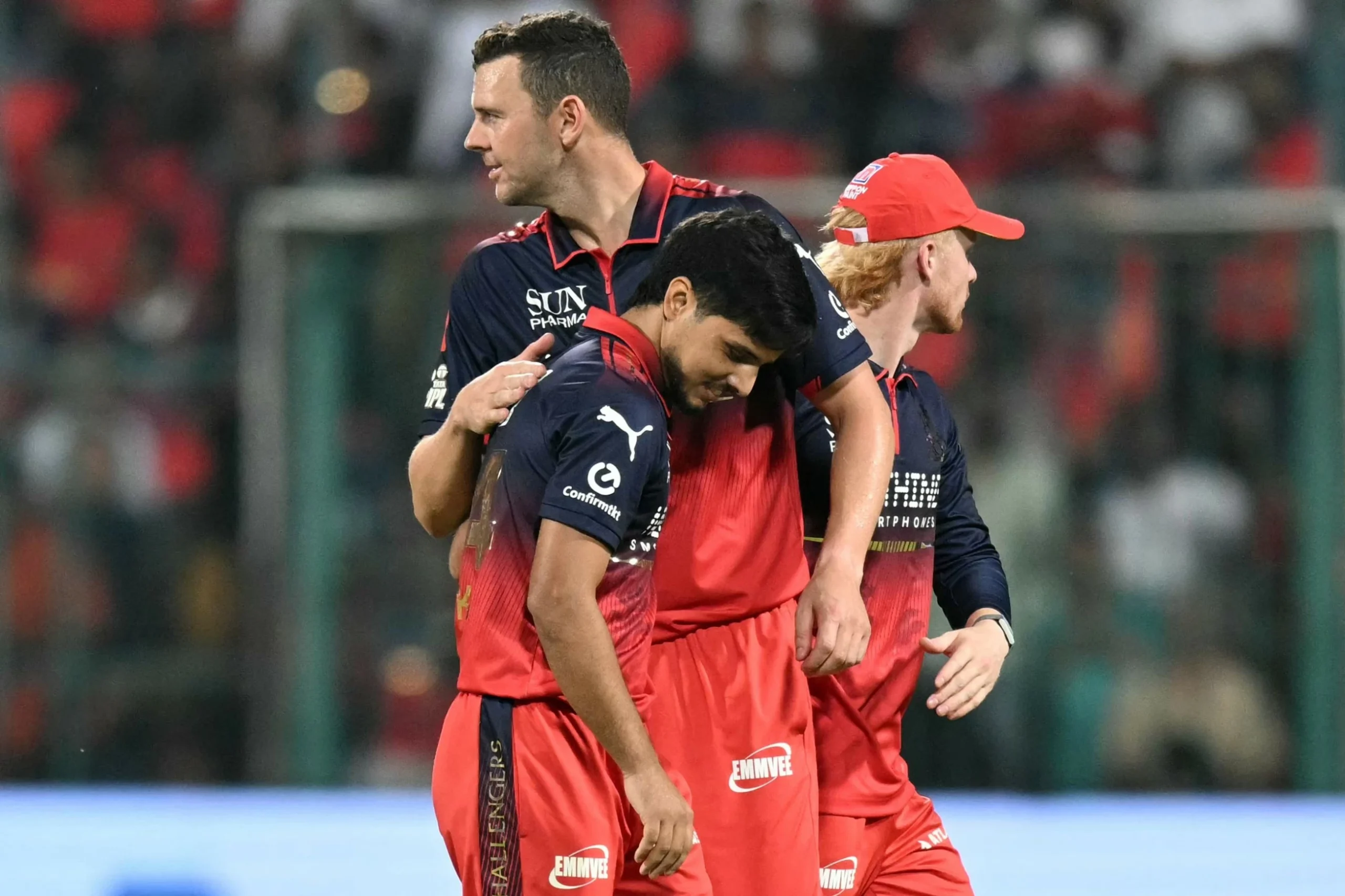 Dar and Kohli shine as Bengaluru beat Lucknow convincingly in IPL
