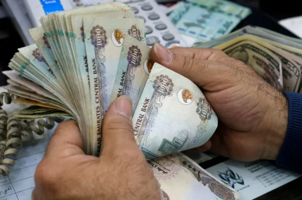 UAE labour market remains stable, workers’ wages paid on time