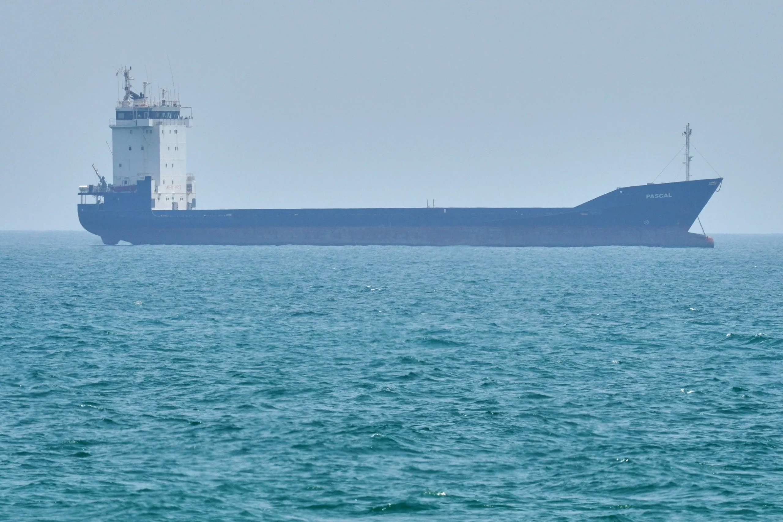 Strait of Hormuz to stay closed until port blockade lifts, Iran says