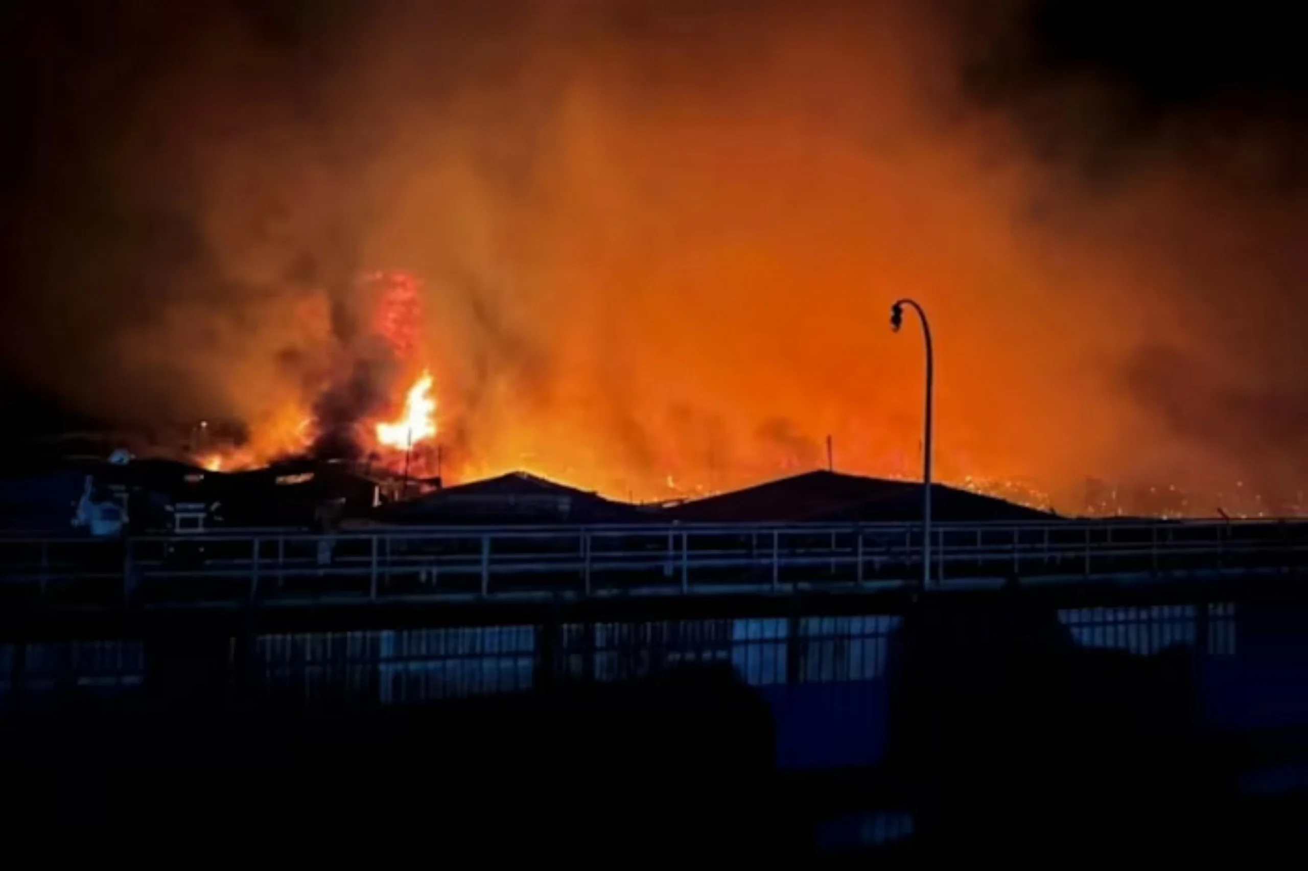 Fire destroys 200 homes, hundreds displaced in Malaysia