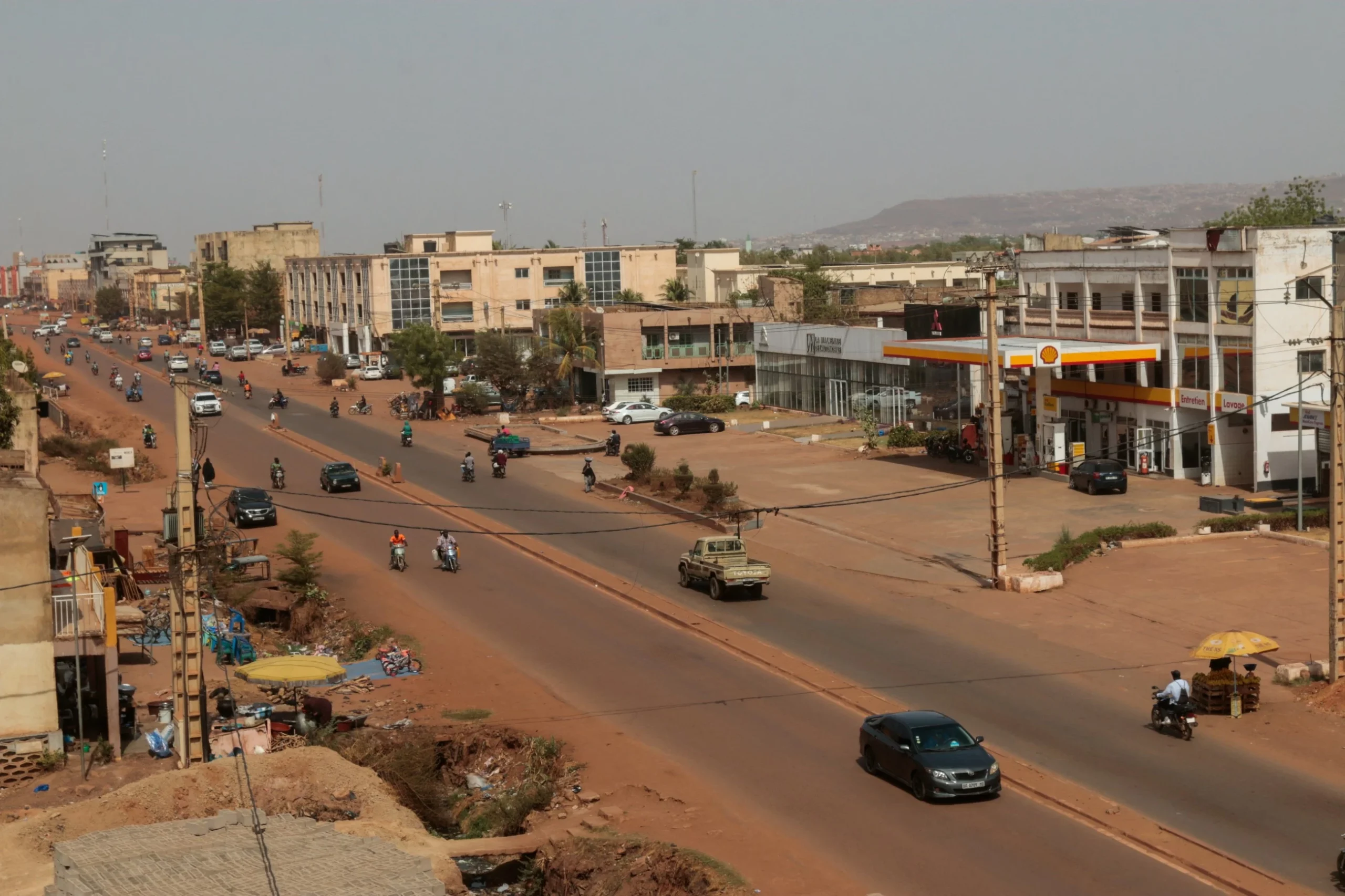 Militants, separatists claim sweeping attacks across Mali