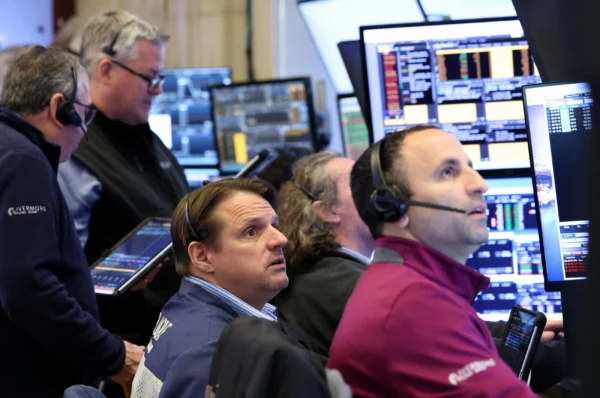 Global stocks higher; oil rises on stalled US-Iran peace talks