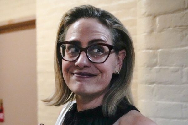 Kyrsten Sinema No Longer Sleeping With Married Man, BF’s Divorce Finalized