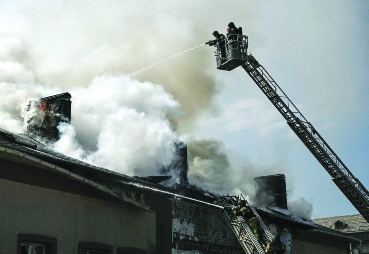 Two killed in Ukraine despite Easter ceasefire, governor says