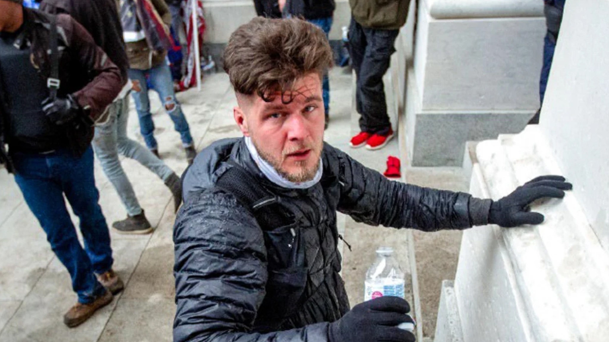 Pardoned Jan. 6 Rioter Cutting Plea Deal In Child Porn Case