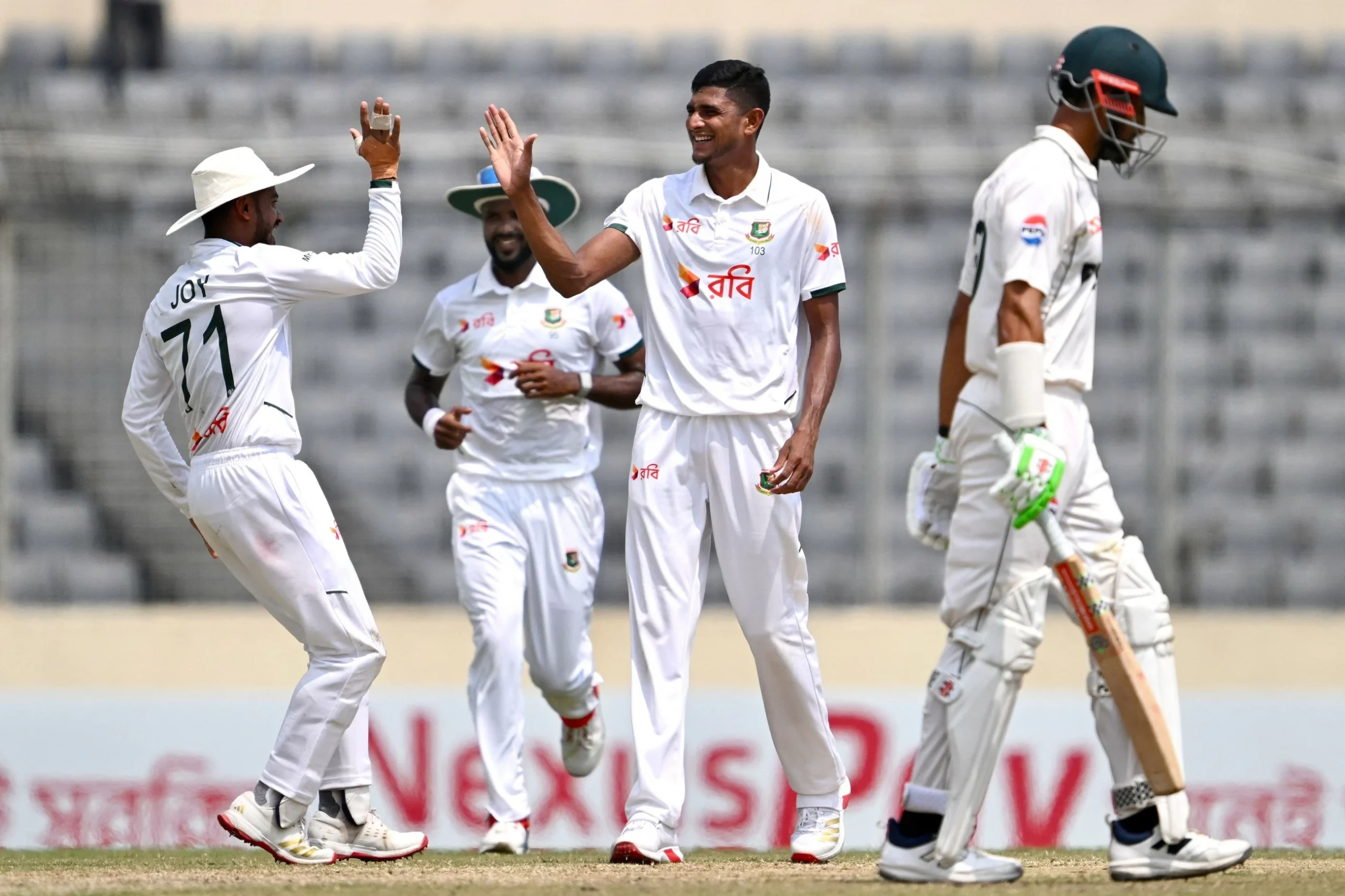 Bangladesh beat Pakistan by 104 runs in first Test