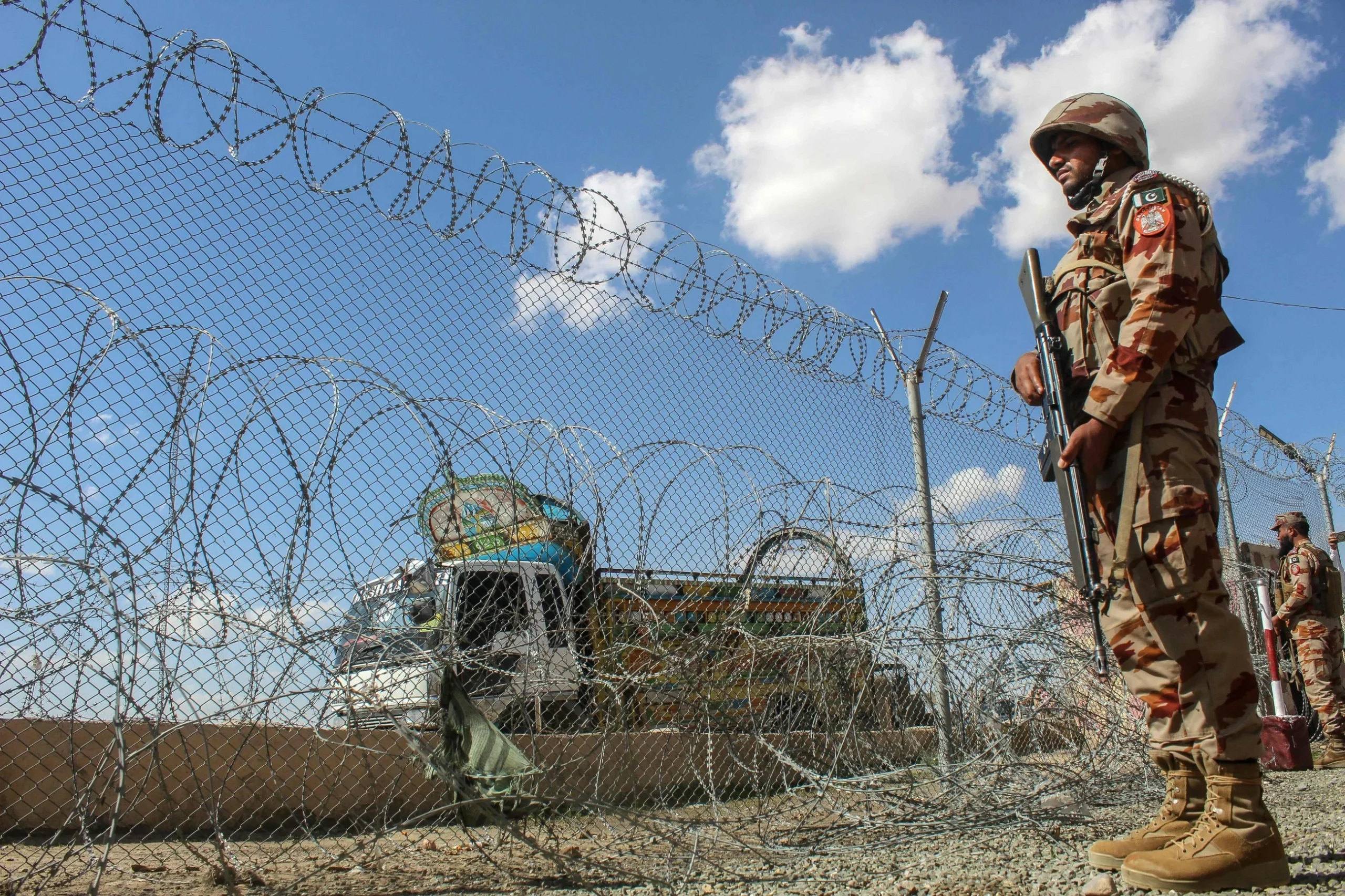 8 troops killed in nighttime storming of border outpost