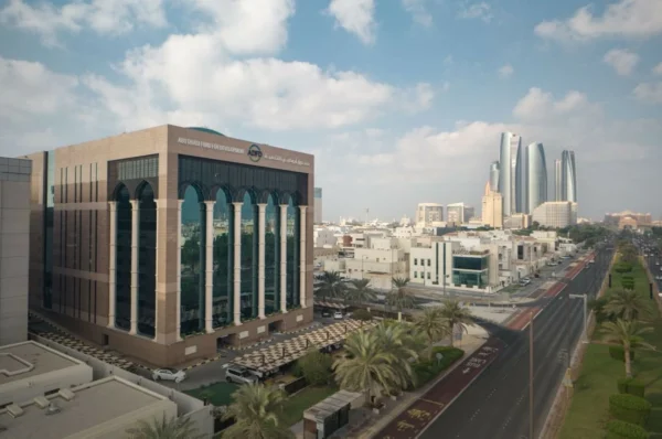 Abu Dhabi Fund for Development monitors progress of key d…
