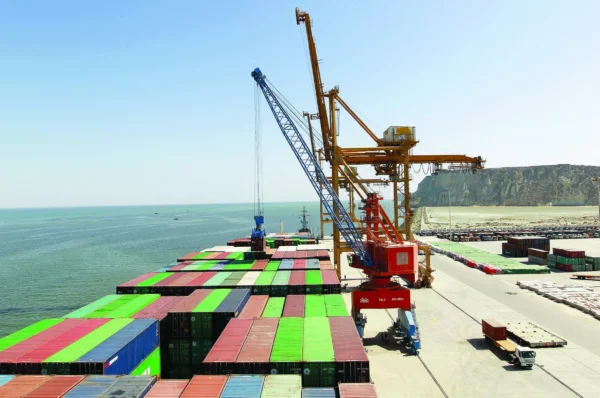 China, Pakistan aim to revamp economic corridor, Gwadar port