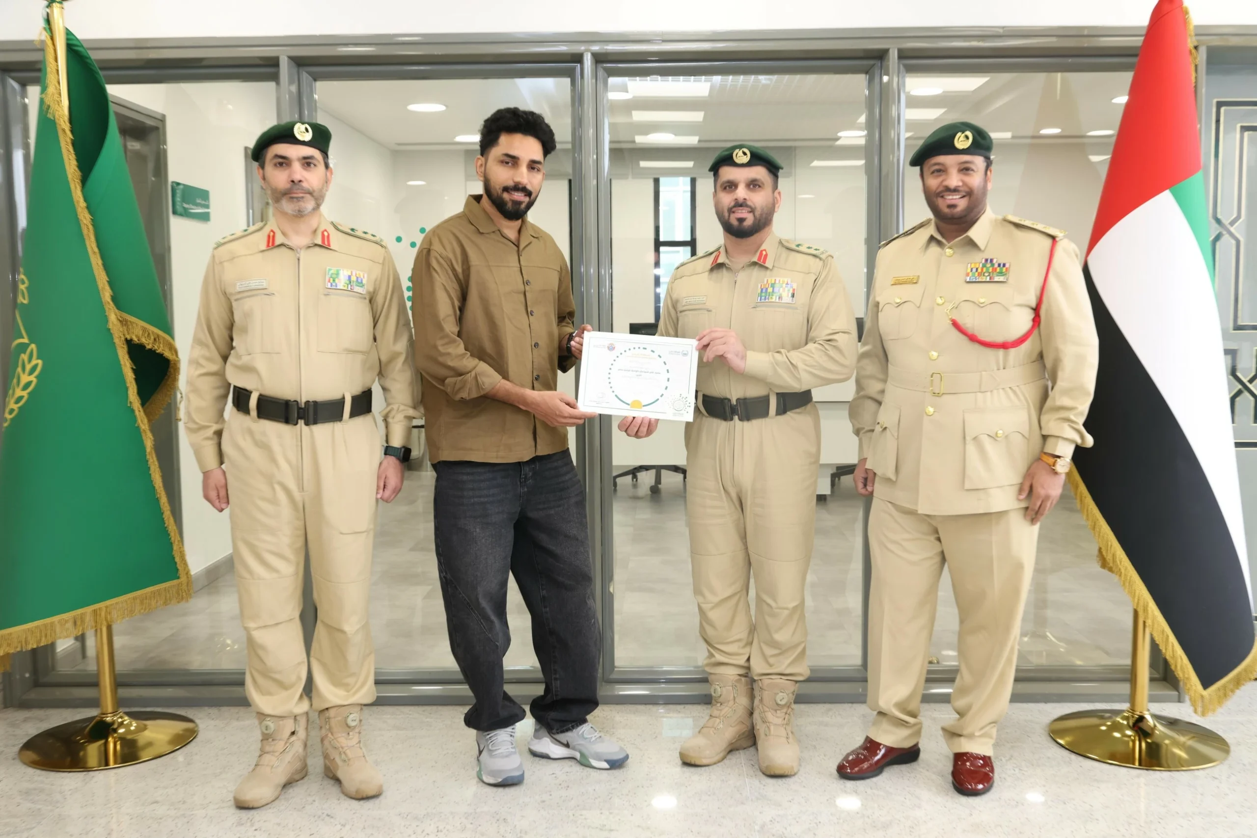 Dubai Police honour Indian expat for returning Dhs100,000…