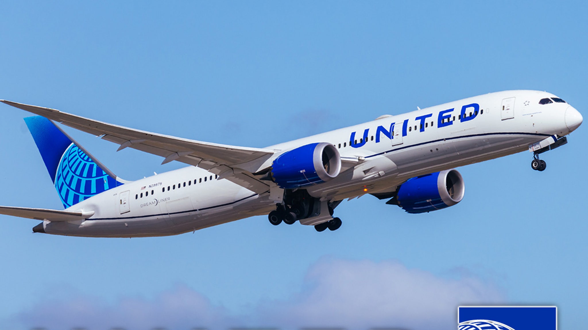 United Flight Diverted After Passenger Allegedly Attempts Cockpit Breach