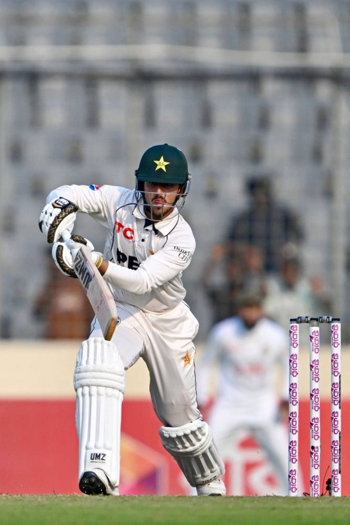 Abbas takes five wickets to put Pakistan ahead in Bangladesh Test