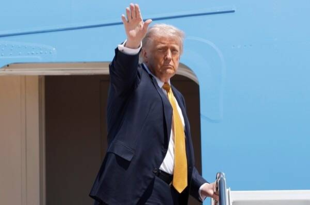 Trump arrives in China for superpower summit withPresident Xi