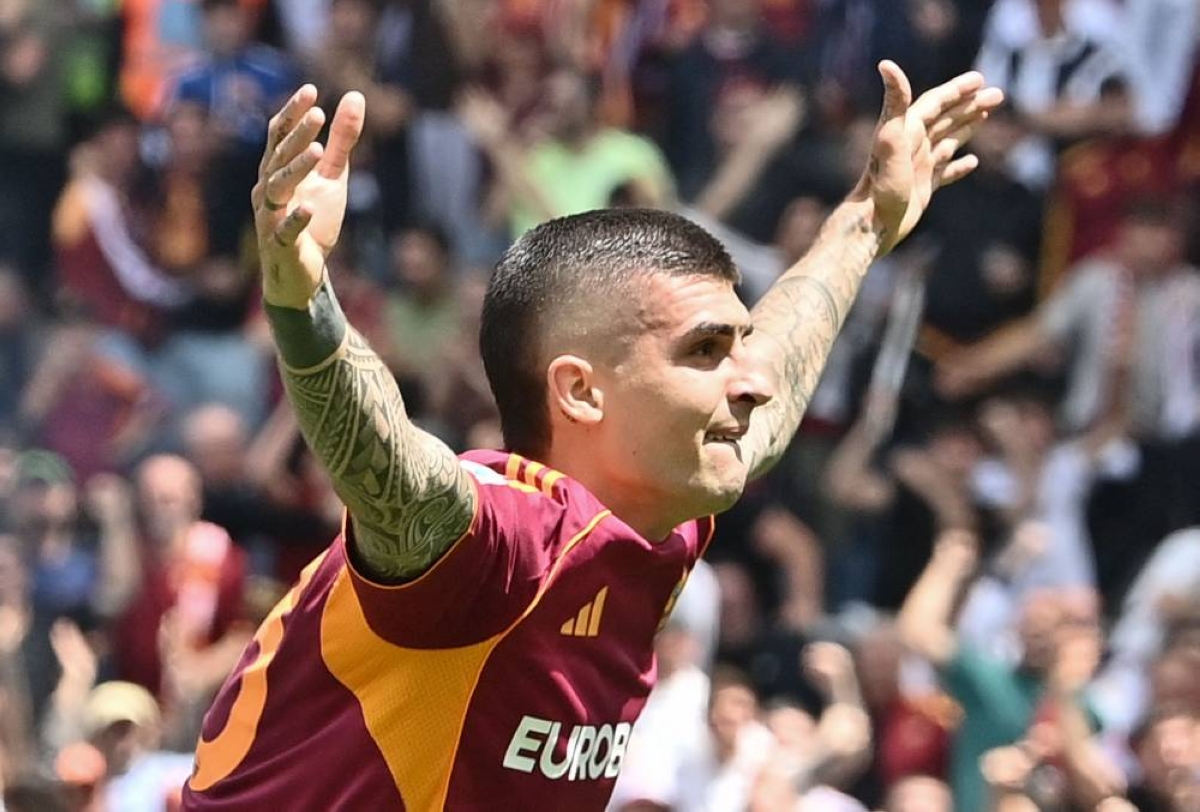 Roma near Champions League return with derby triumph