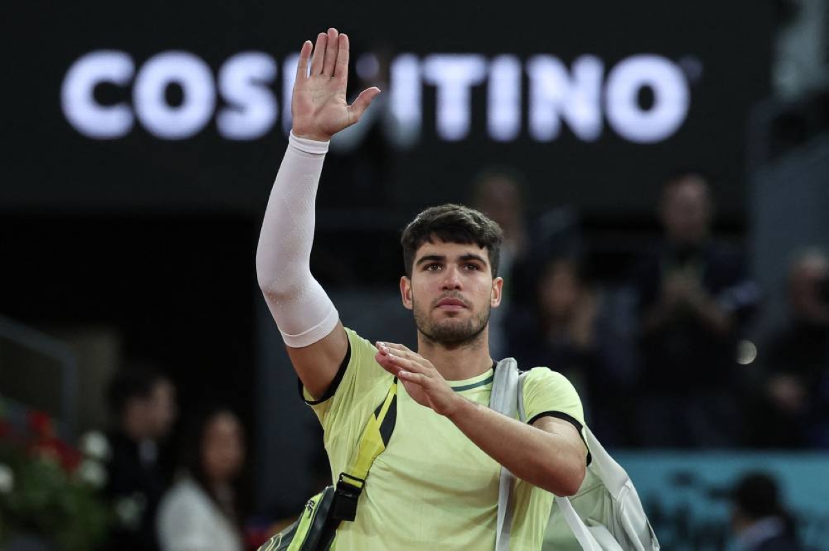 Alcaraz withdraws from Wimbledon with wrist injury