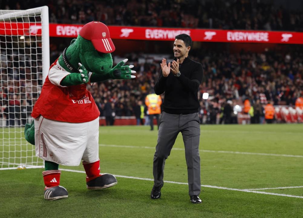 Arsenal win Premier League after Manchester City draw against Bournemouth