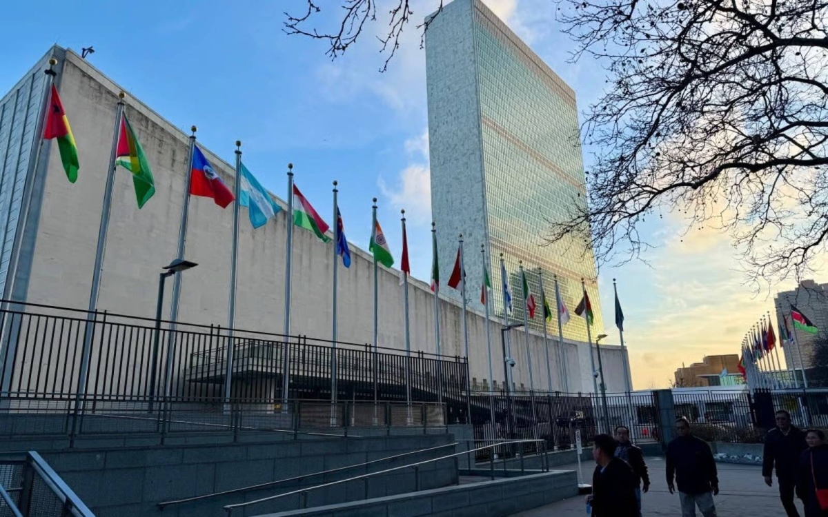 Dozens of countries at UN condemn Moscow’s ‘threats’ to embassies in Ukraine
