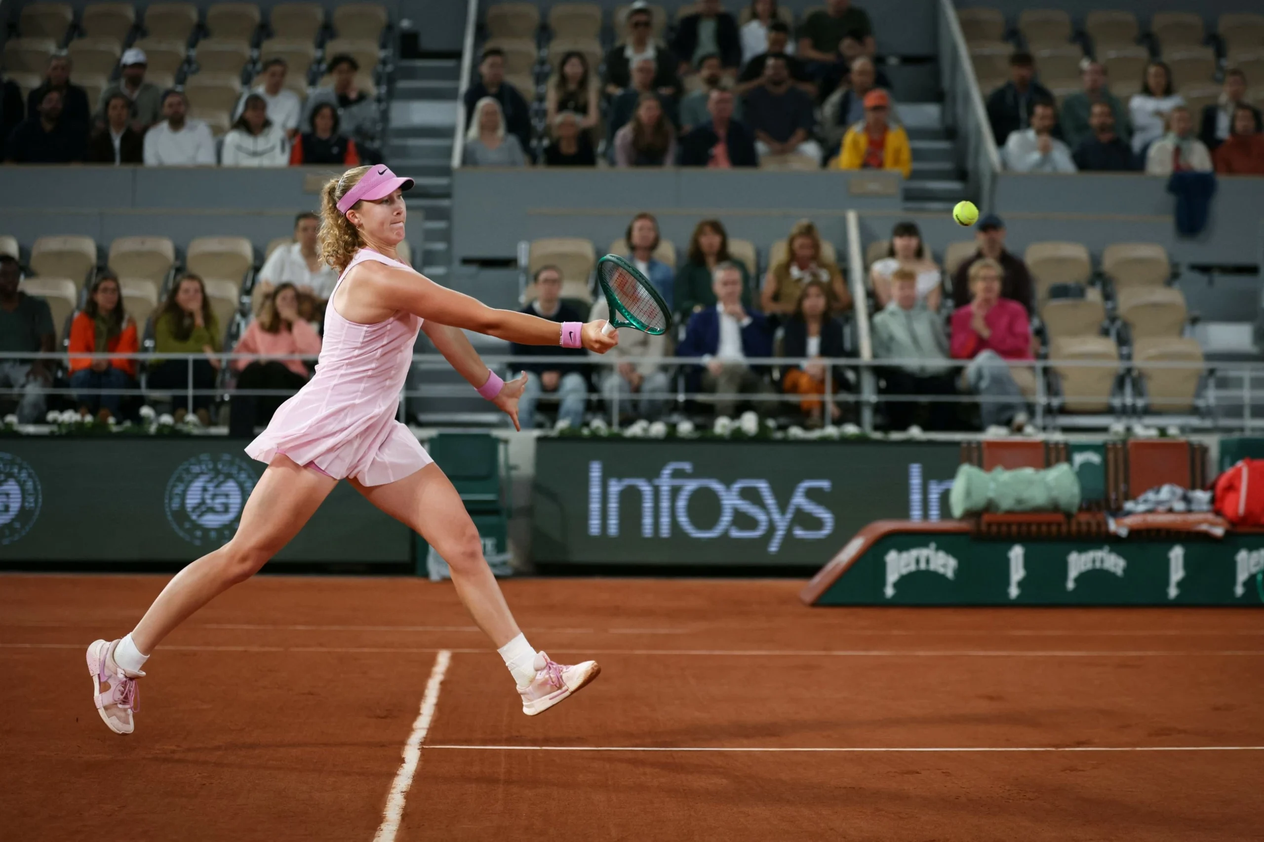 Zverev sweeps aside Jodar, Kostyuk sets up semis clash with Andreeva