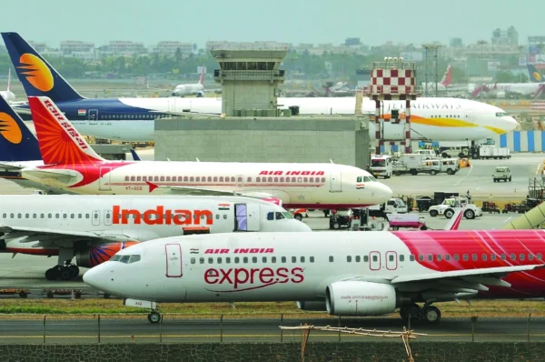 India approves $1b fund for airlines as fuel costs surge
