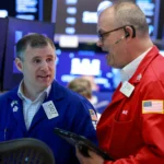 Stocks fall sharply as strong jobs data fuels rate hike b…